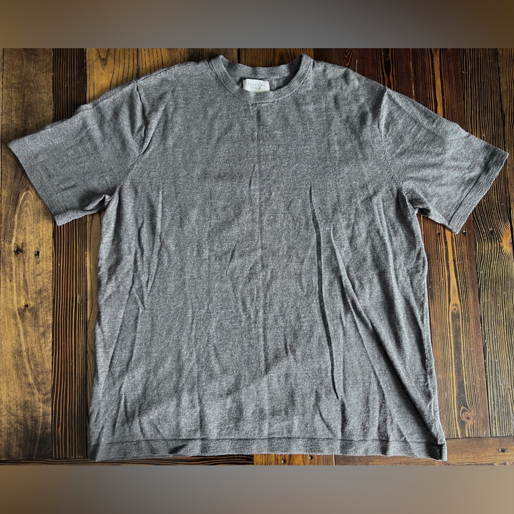 AMERICAN EAGLE • grey jersey knit tshirt stretchy soft basic casual normcore